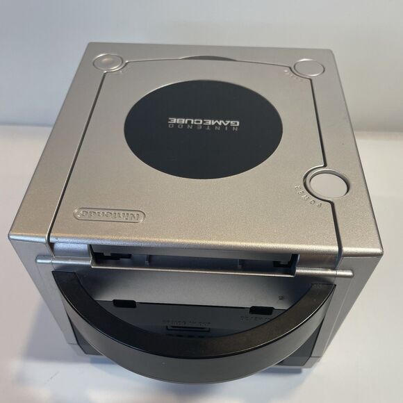 Nintendo Gamecube Console DOL-101 Silver w/Controller, Game, Memory Card TESTED! - Picture 13 of 16